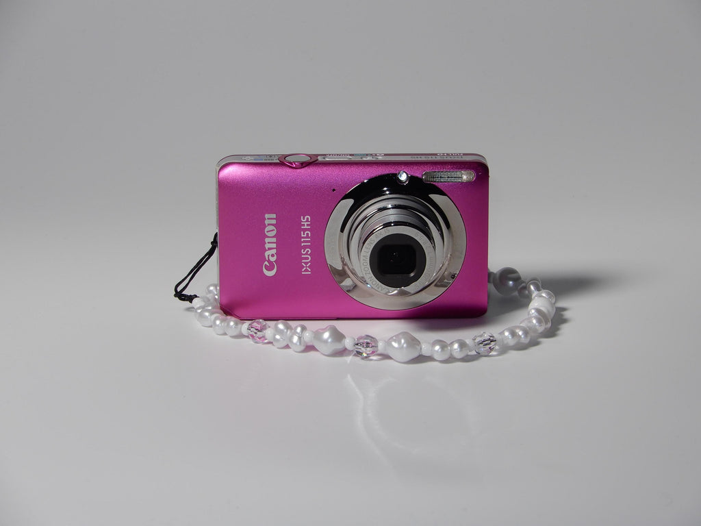Hot Pink Canon Ixus 115 HS / Digital Camera